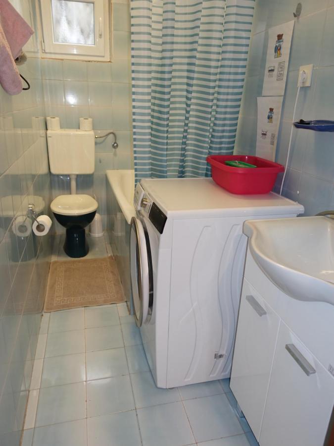 Klimatisiertes Apartment Barbara Търпан Екстериор снимка