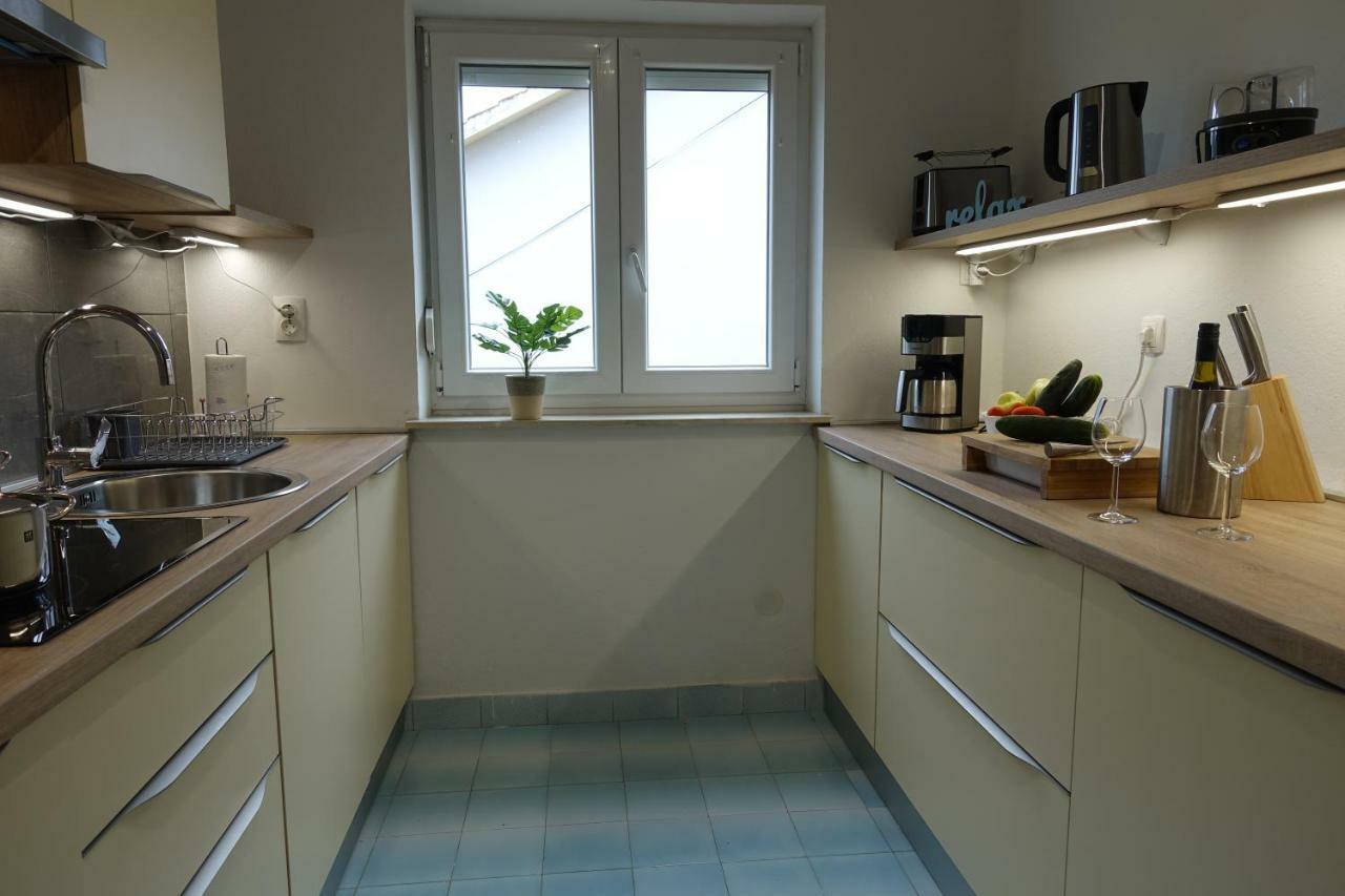 Klimatisiertes Apartment Barbara Търпан Екстериор снимка